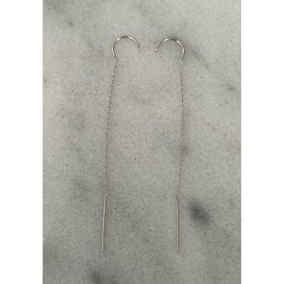 Silver Threaded Loop Thread Chain Huggie Earrings Brand New - Picture 2 of 2